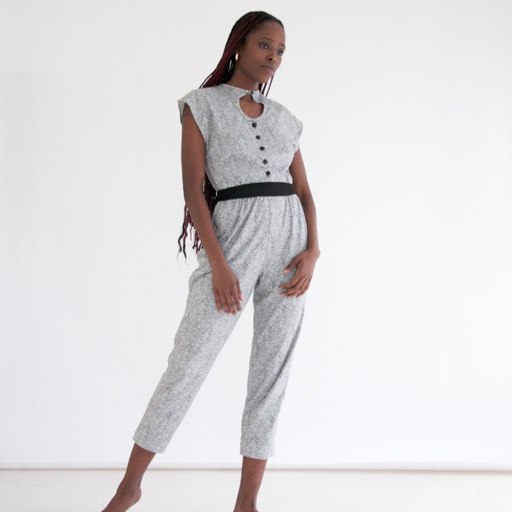 vtg 80s zebra print jumpsuit w. keyhole